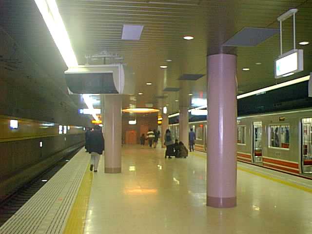 相模鉄道・湘南台駅